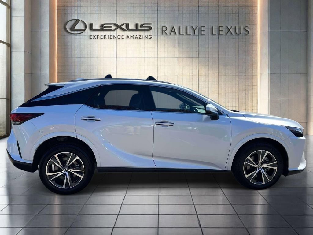 Used 2023 Lexus RX 350 Premium w/ Accessory Package AWD/4WD image 3
