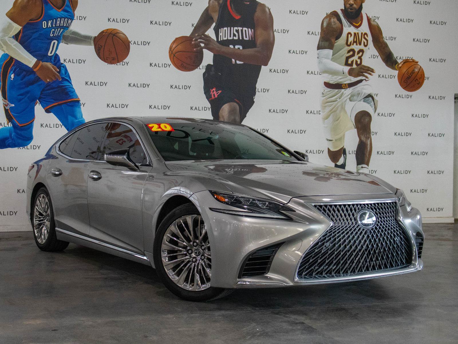 Used 2020 Lexus LS 500 w/ Interior Upgrade Package RWD image 2