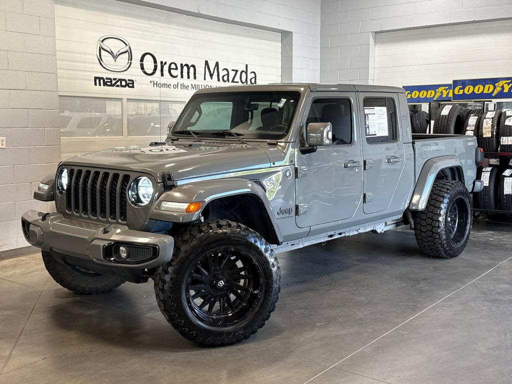 Used 2023 Jeep Gladiator Overland AWD/4WD video 1