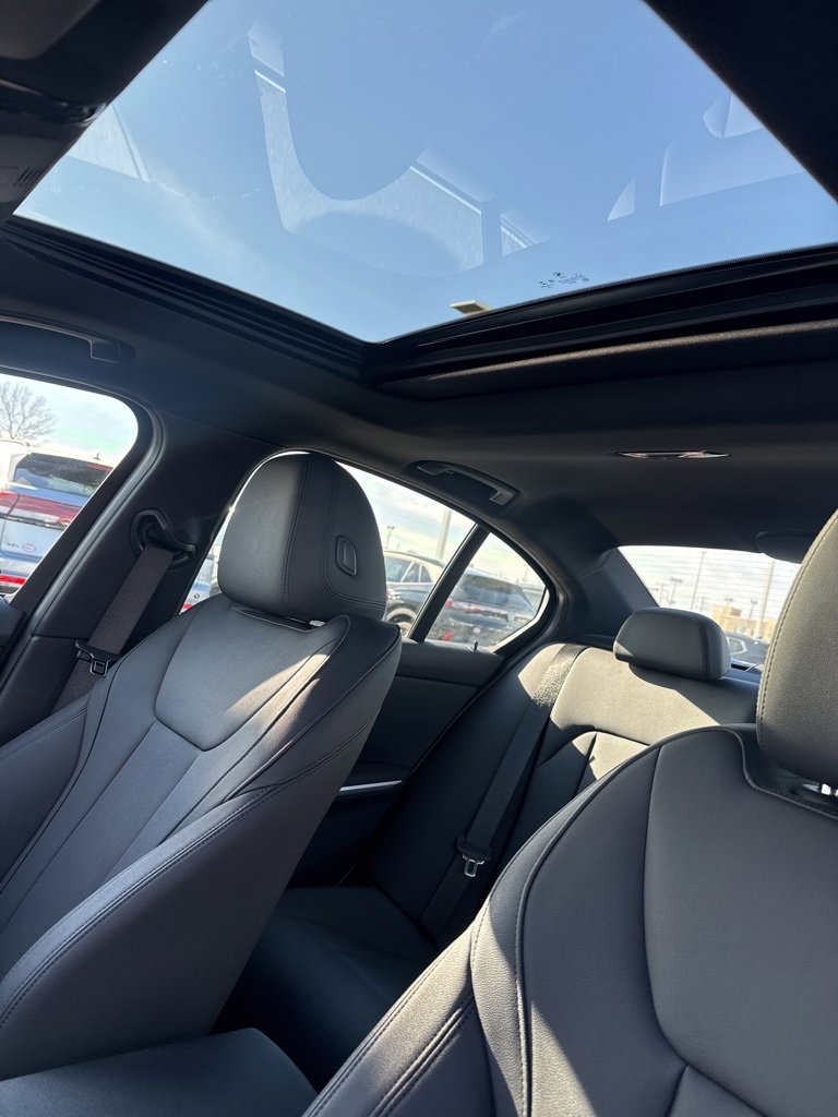 Used 2021 BMW 330i xDrive Sedan w/ Convenience Package image 26