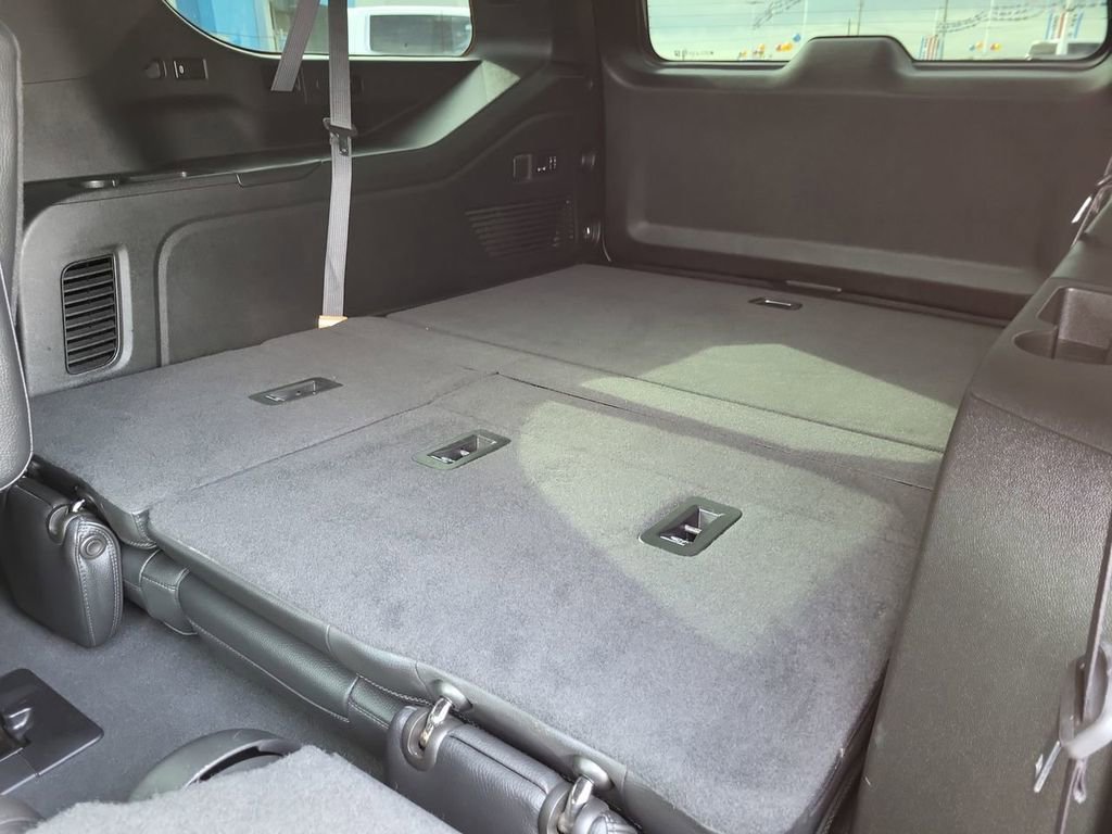 Used 2022 GMC Yukon XL Denali w/ Max Trailering Package image 24