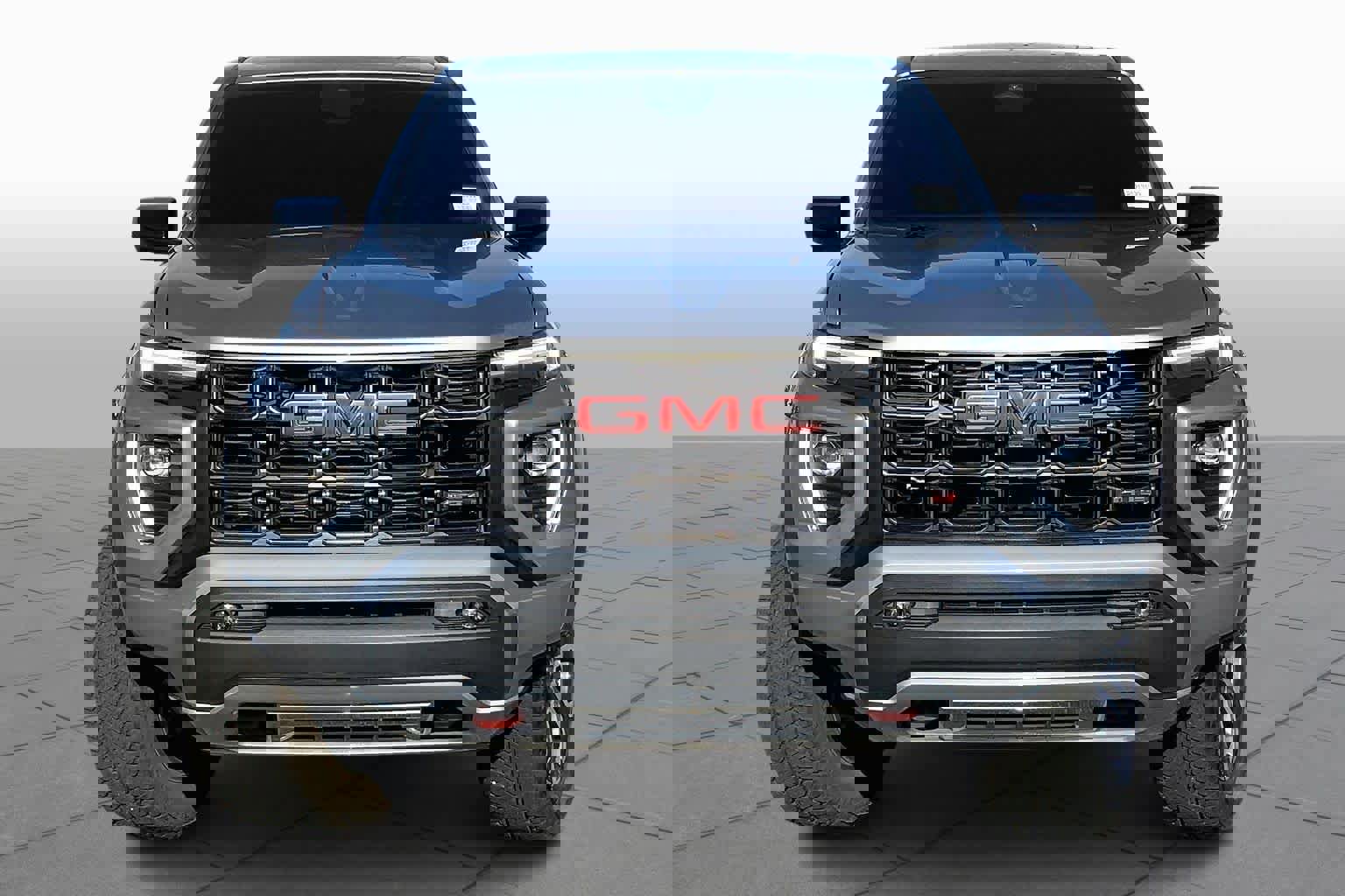 Used 2024 GMC Canyon AT4 w/ Canyon Safety Plus Package image 4