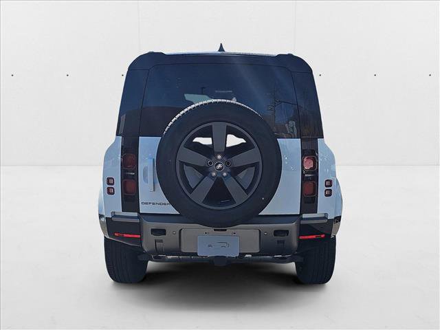 New 2025 Land Rover Defender 110 X-Dynamic SE image 6