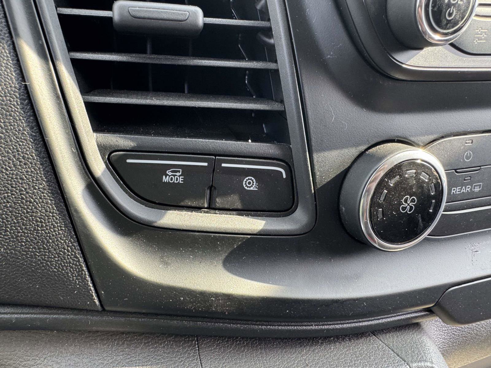 Used 2024 Ford Transit 250 Low Roof w/ Exterior Upgrade Package image 26