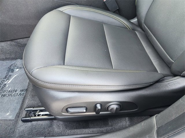 Used 2024 Chevrolet Trax ACTIV w/ Sunroof Package FWD image 27