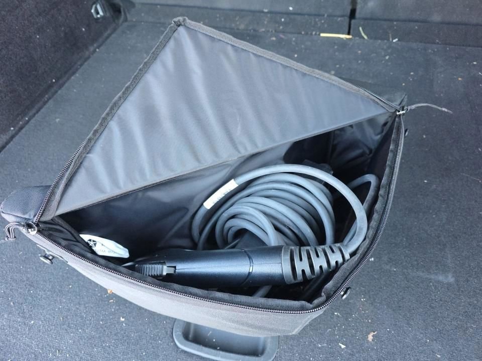 Used 2022 Jeep Grand Cherokee Overland image 21