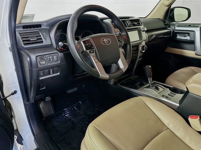 Used 2016 Toyota 4Runner Limited image 10