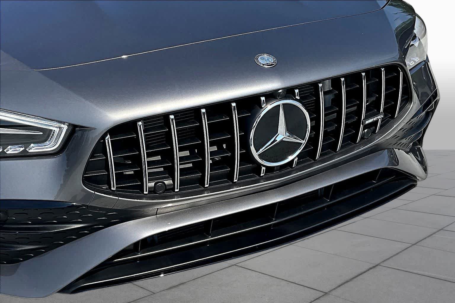 Used 2025 Mercedes-Benz CLA 35 AMG 4MATIC image 30