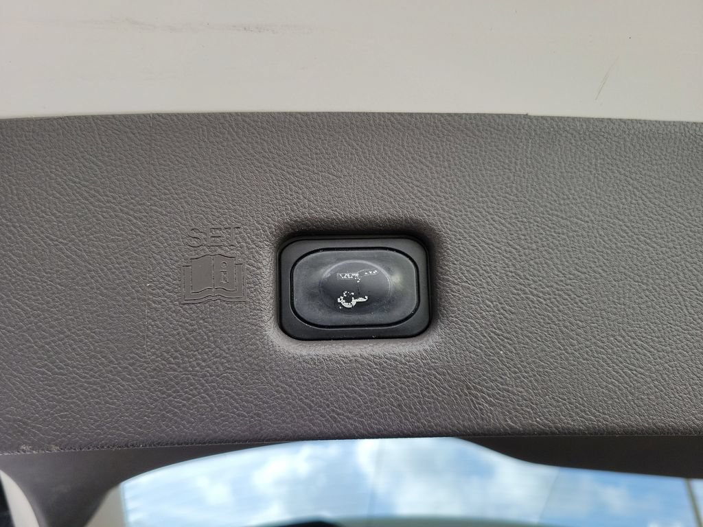 Certified 2023 Lincoln Nautilus FWD image 7