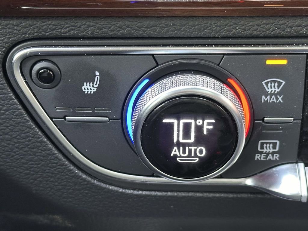 Used 2023 Audi Q5 2.0T Premium w/ Convenience Package image 28