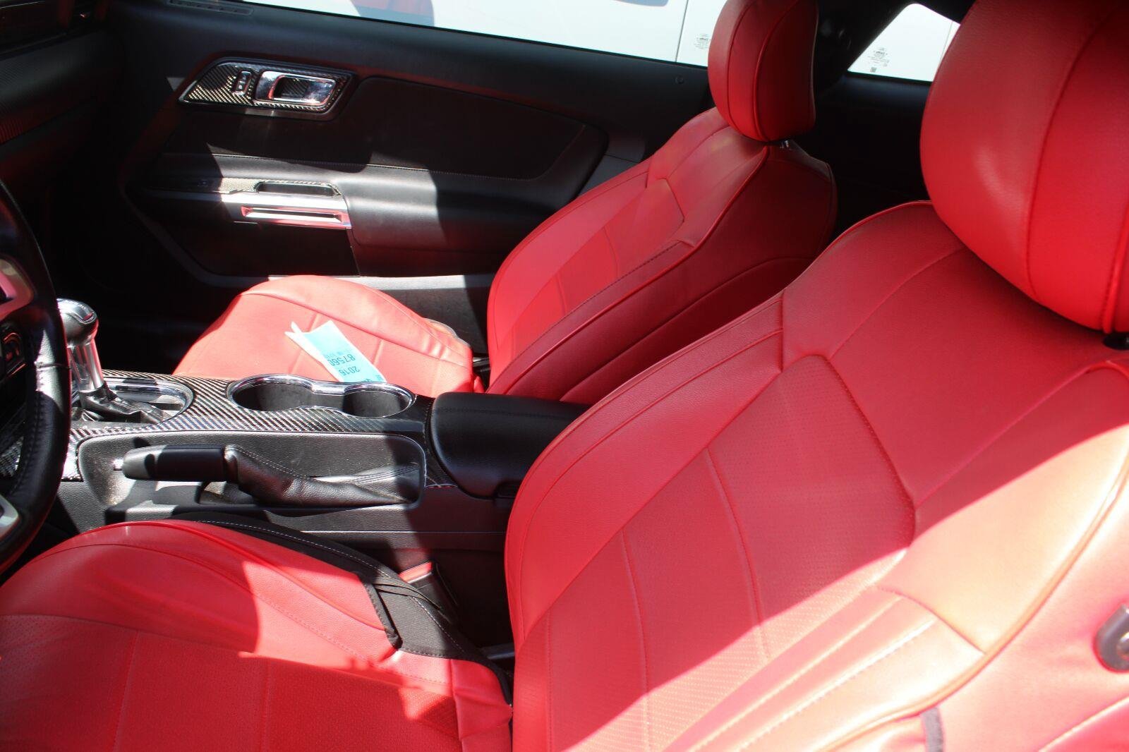 Used 2016 Ford Mustang Coupe w/ Equipment Group 051A RWD image 8