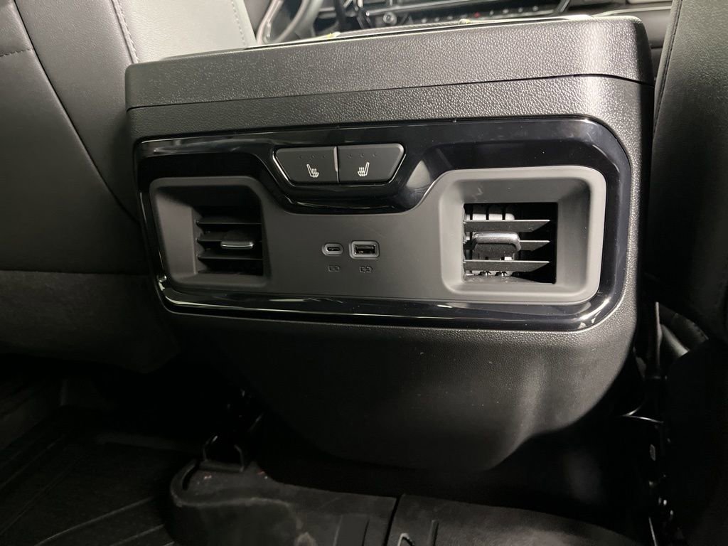 New 2026 Chevrolet Silverado 2500 ZR2 w/ LPO, Dark Essentials Package image 20