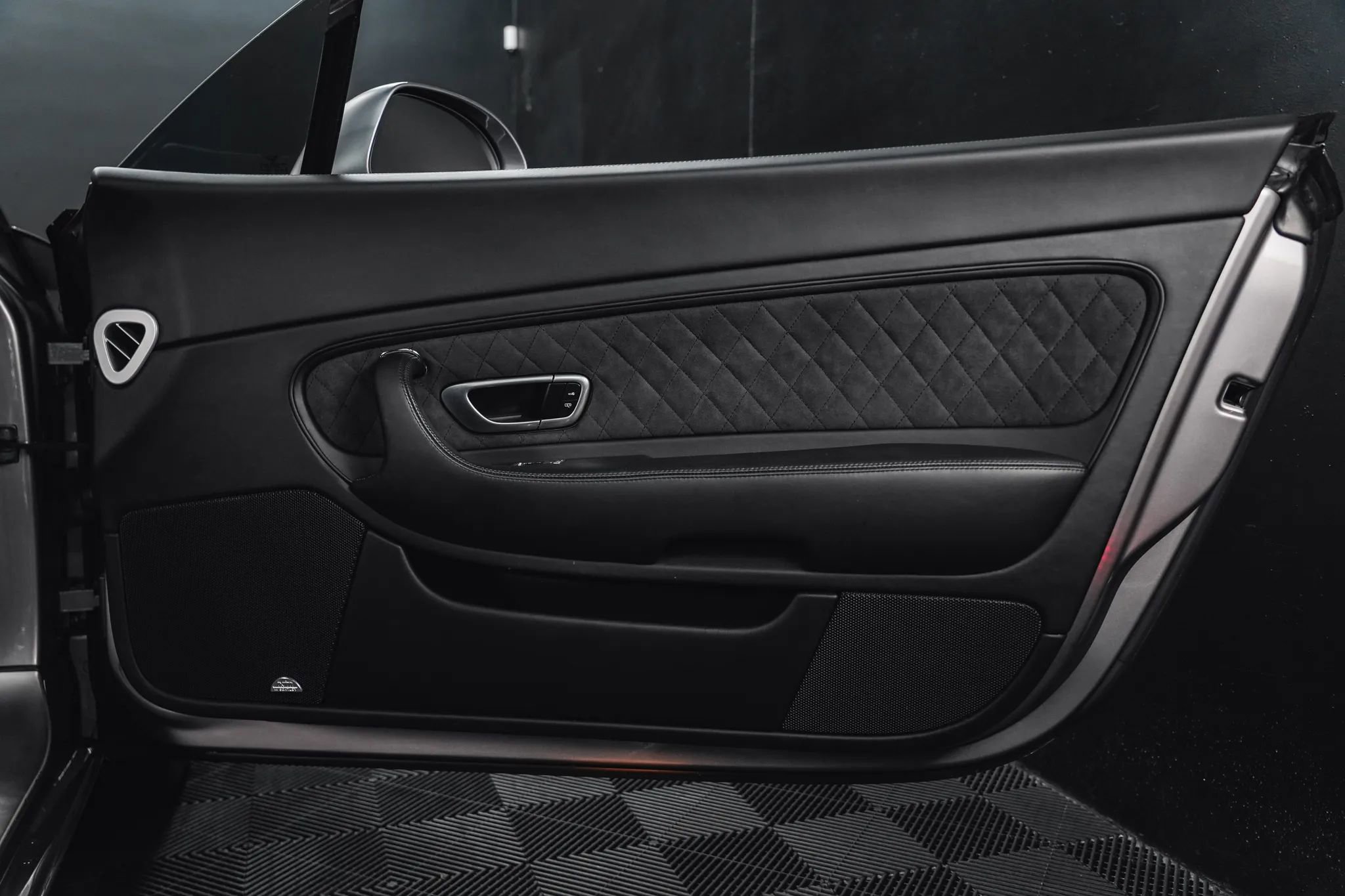 Used 2010 Bentley Continental GT Supersports image 46