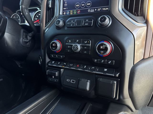 Used 2023 Chevrolet Silverado 3500 High Country image 35