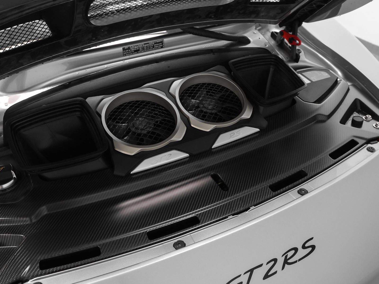 Certified 2018 Porsche 911 GT2 RS RWD image 40
