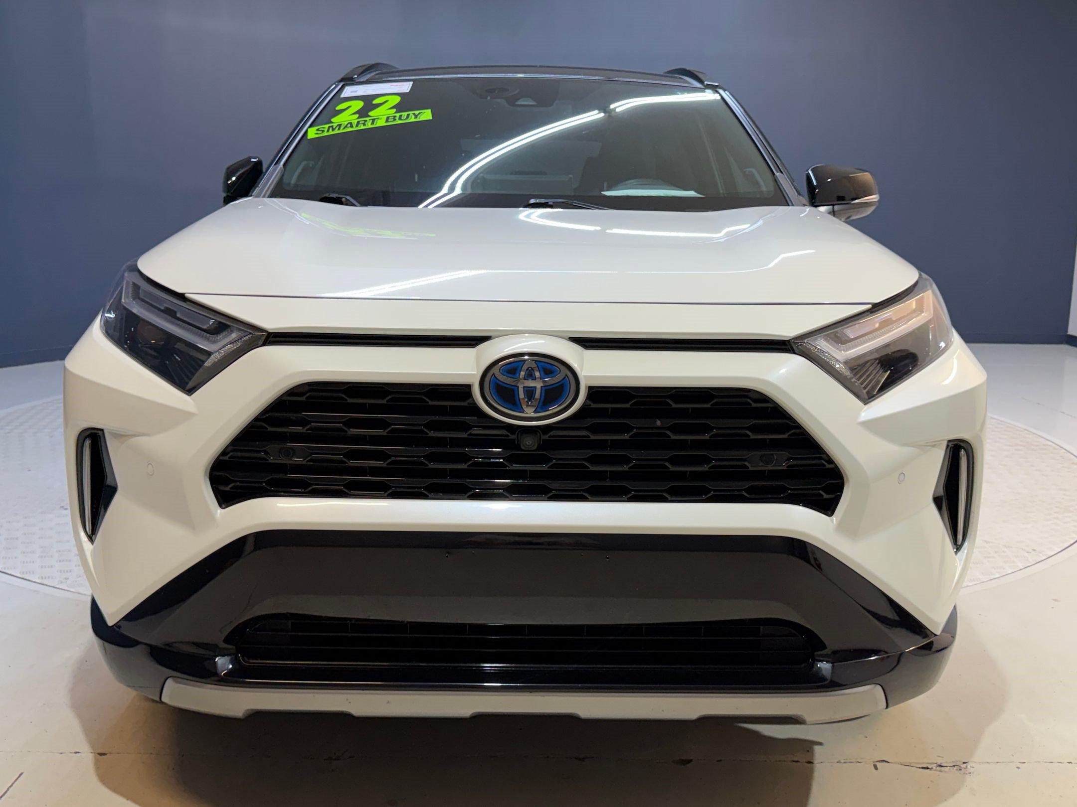 Used 2022 Toyota RAV4 XSE AWD/4WD image 6