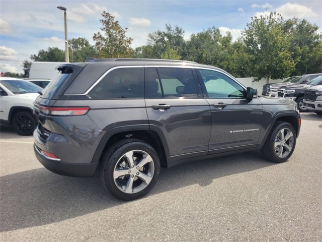 New 2025 Jeep Grand Cherokee Limited image 13