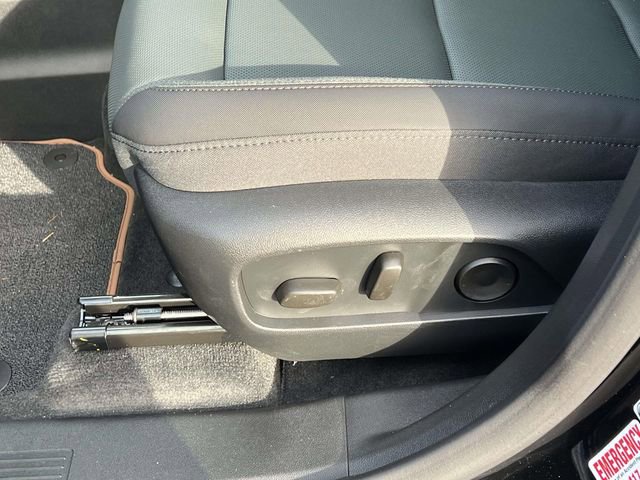 New 2026 GMC Terrain AT4 w/ Convenience Package III image 18