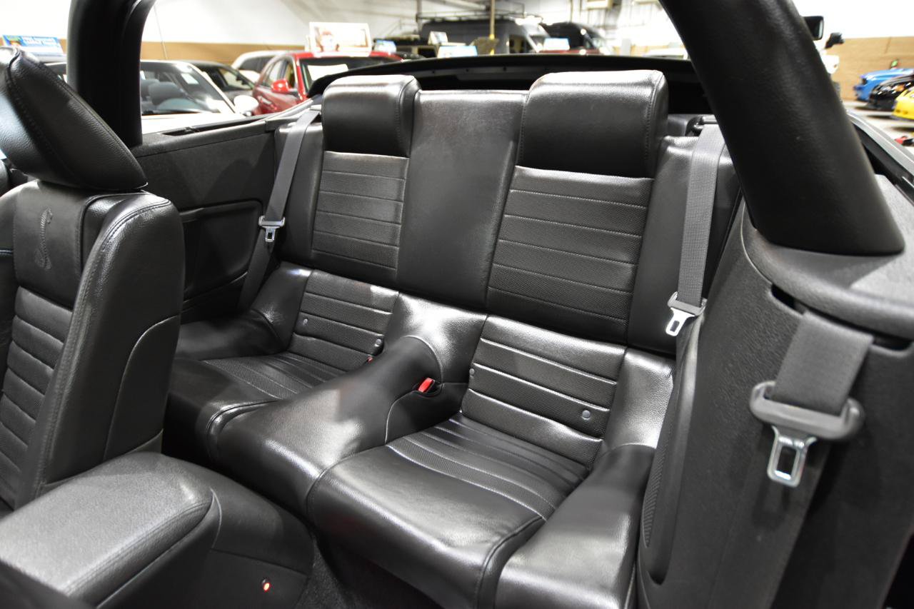 Used 2008 Ford Mustang Shelby GT500 RWD image 44