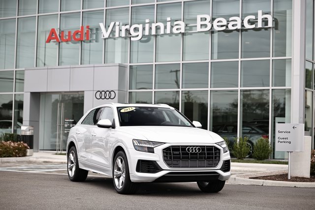 Used 2023 Audi Q8 Premium