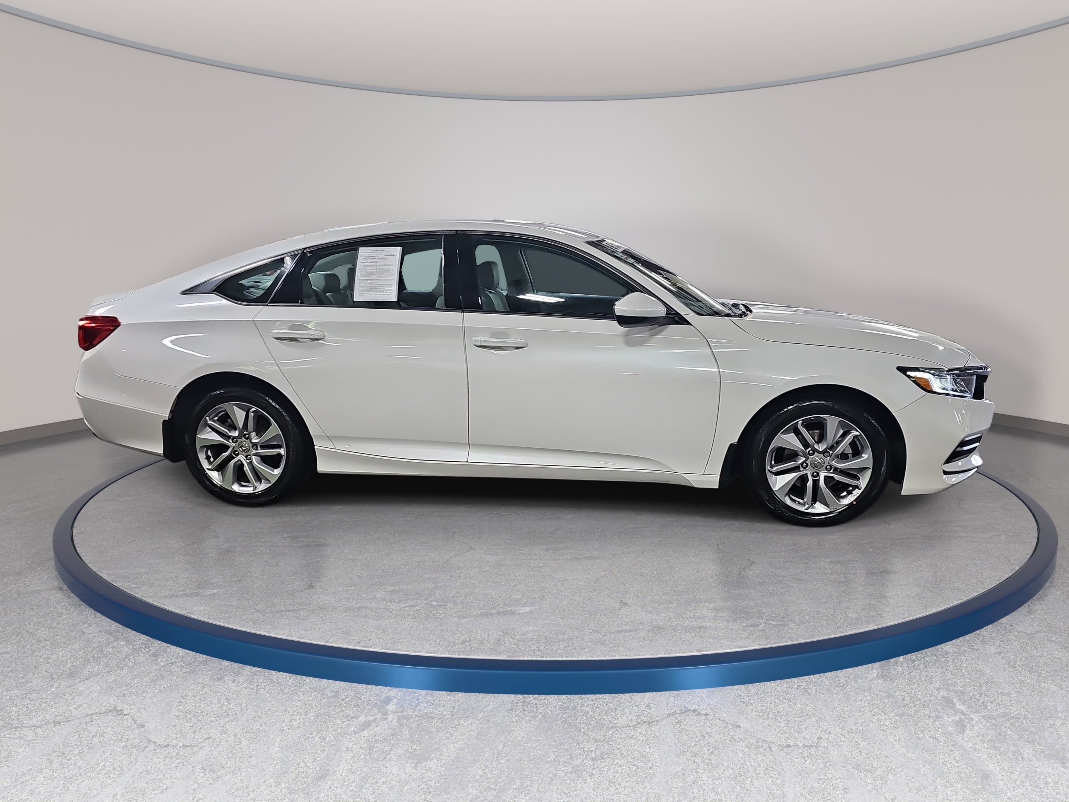 Used 2020 Honda Accord LX image 4