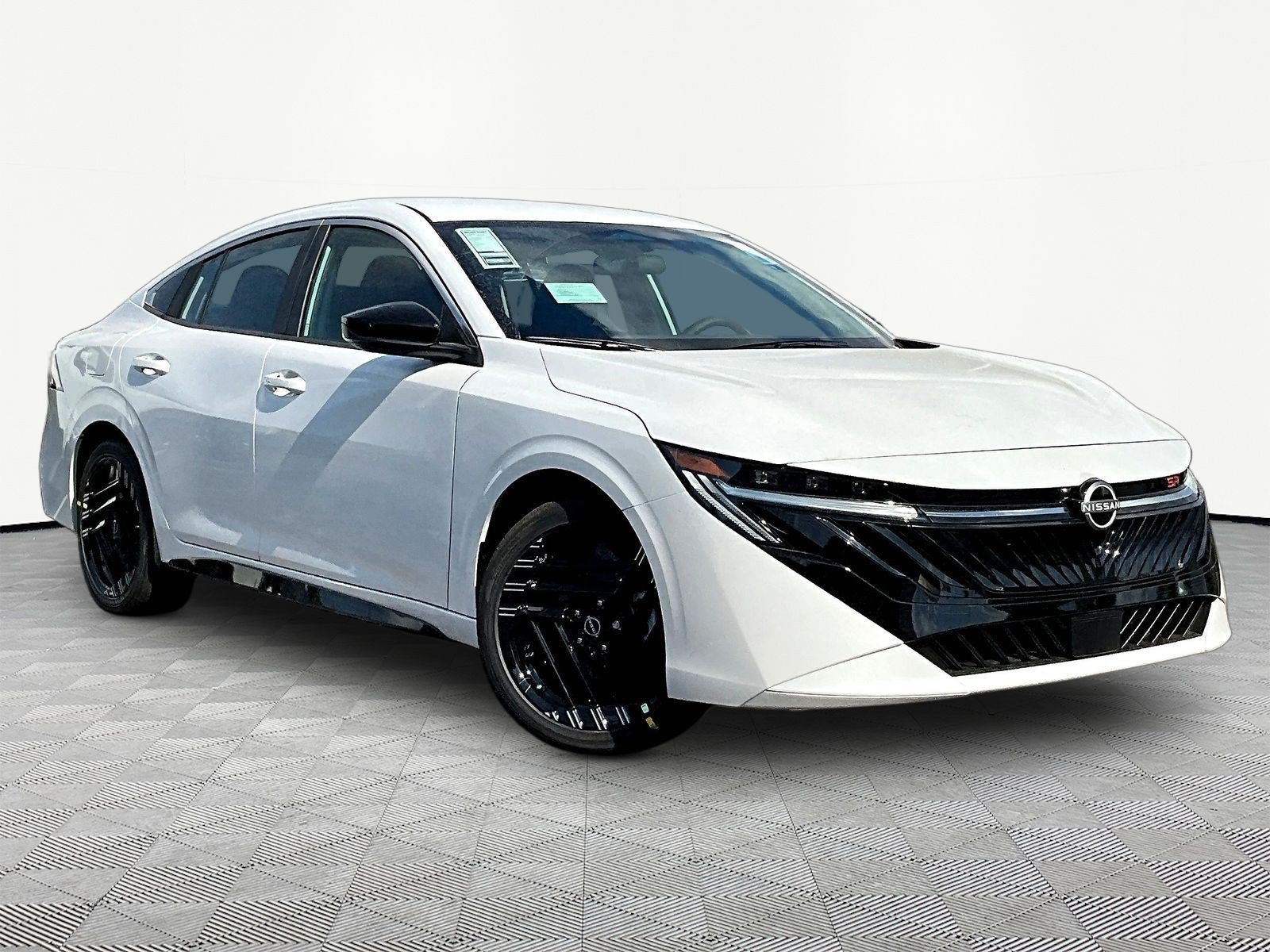 New 2027 Nissan Sentra SR w/ SR All Weather Package FWD image 3