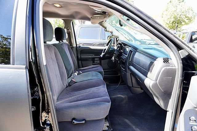 Used 2005 Dodge Ram 3500 Truck SLT w/ Quad Cab Big Horn Value Group RWD image 17