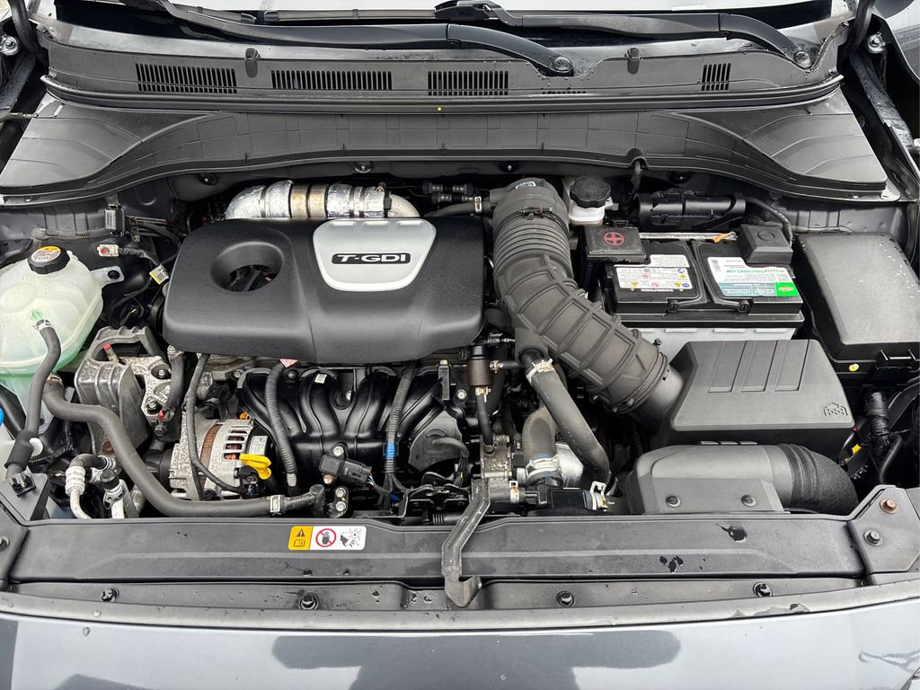 Used 2018 Hyundai Kona Limited image 13