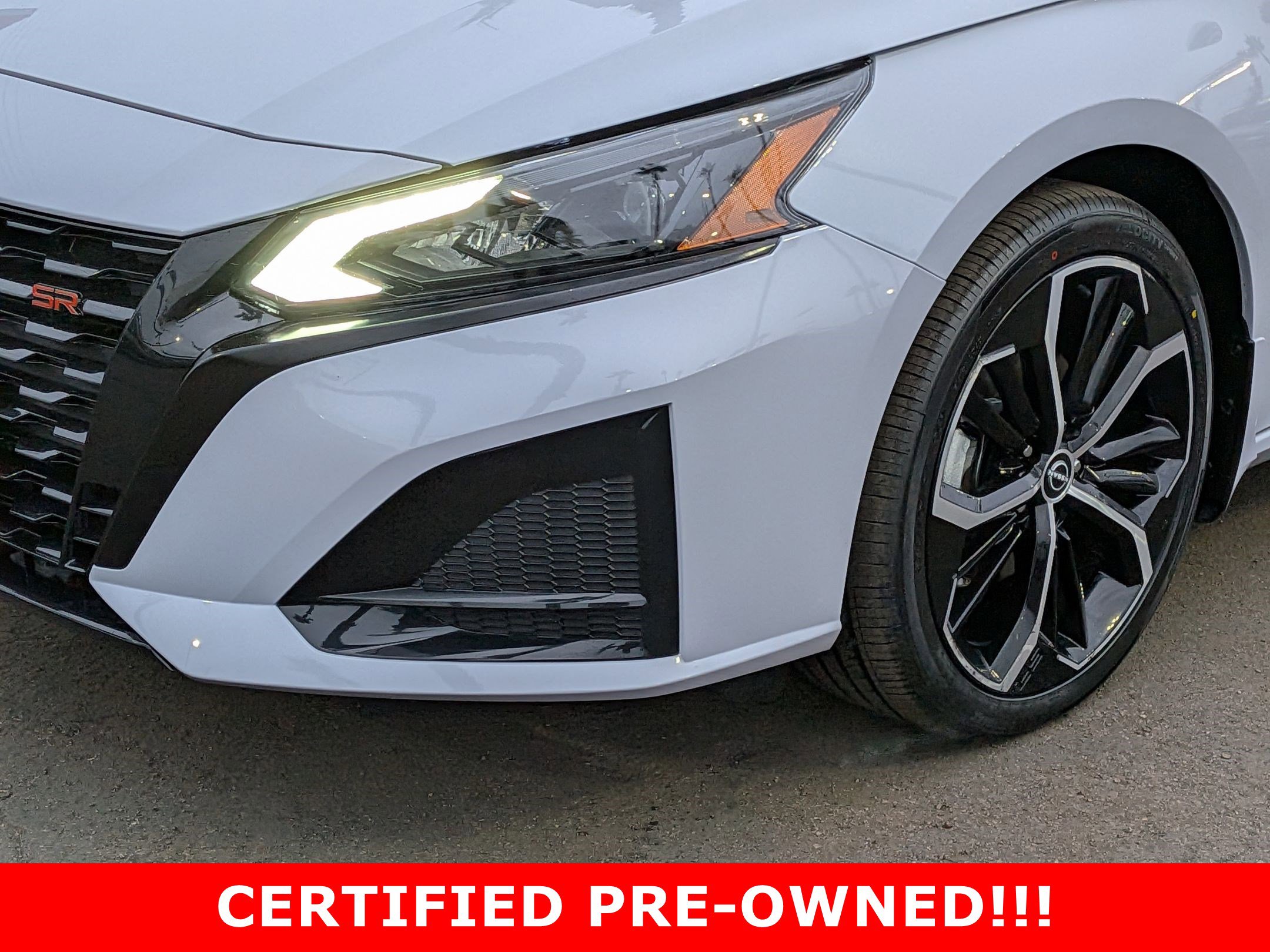 Certified 2025 Nissan Altima 2.5 SR image 9