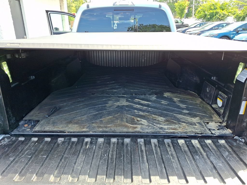Certified 2022 Toyota Tacoma TRD Sport AWD/4WD image 28
