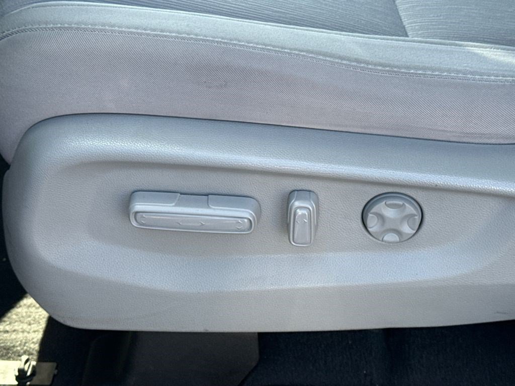 Certified 2022 Honda Odyssey EX image 24