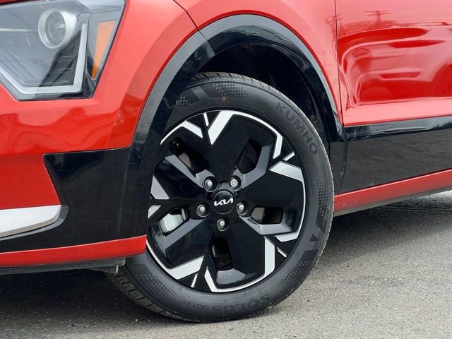 Used 2023 Kia Niro Wind image 2