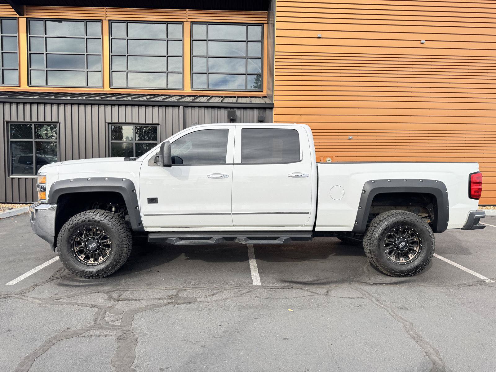 Used 2015 Chevrolet Silverado 2500 LTZ AWD/4WD image 2