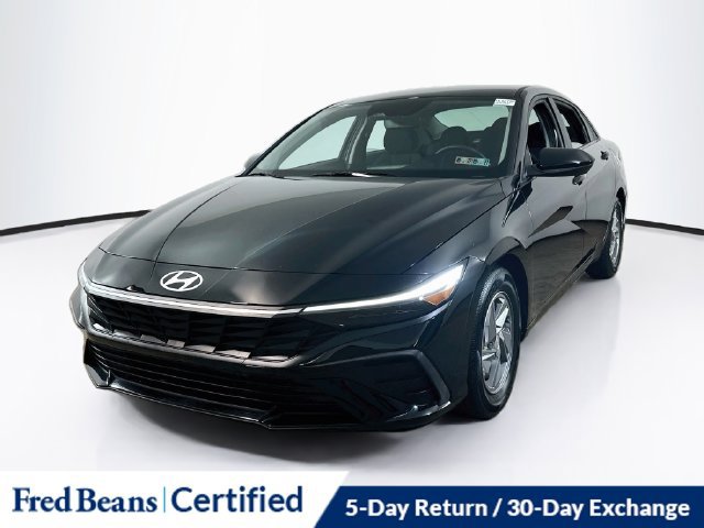 Certified 2024 Hyundai Elantra SE FWD image 3