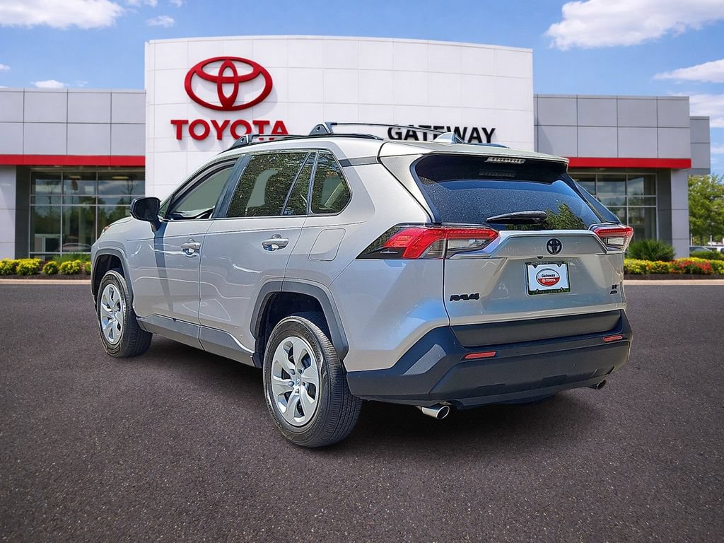 Used 2019 Toyota RAV4 LE w/ All Weather Liner Package AWD/4WD image 7