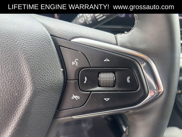 Used 2025 Chevrolet Trax LT w/ LT Convenience Package FWD image 14