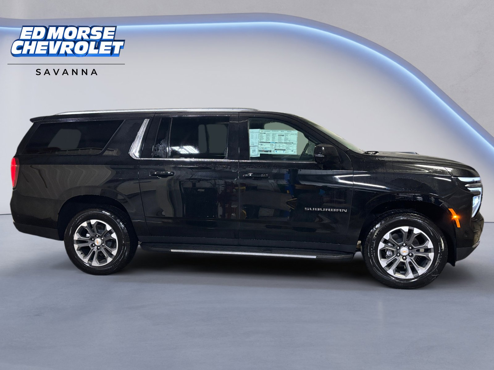 New 2026 Chevrolet Suburban LT w/ Comfort Package image 6