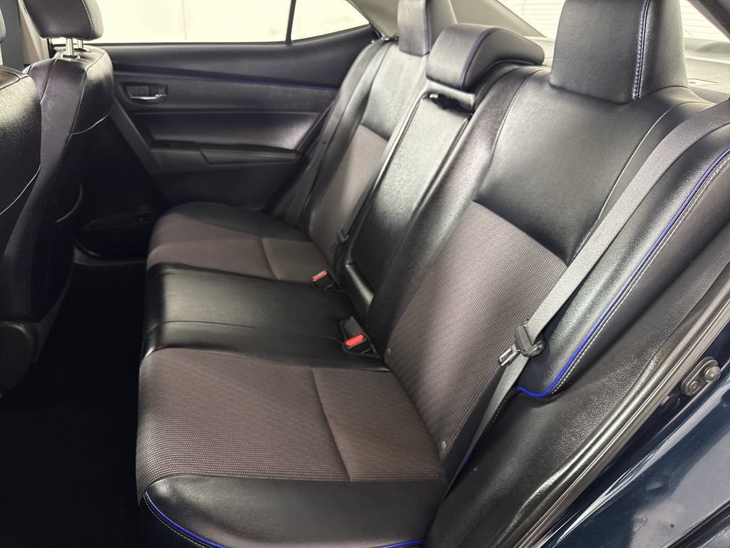 Used 2017 Toyota Corolla SE FWD image 13