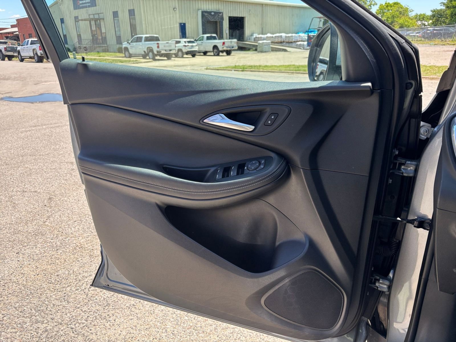 Used 2025 Buick Encore GX Preferred FWD image 18