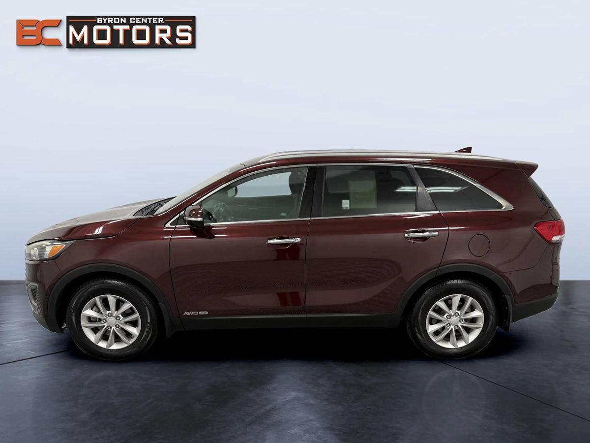 Used 2016 Kia Sorento LX w/ LX Convenience Package AWD/4WD image 3