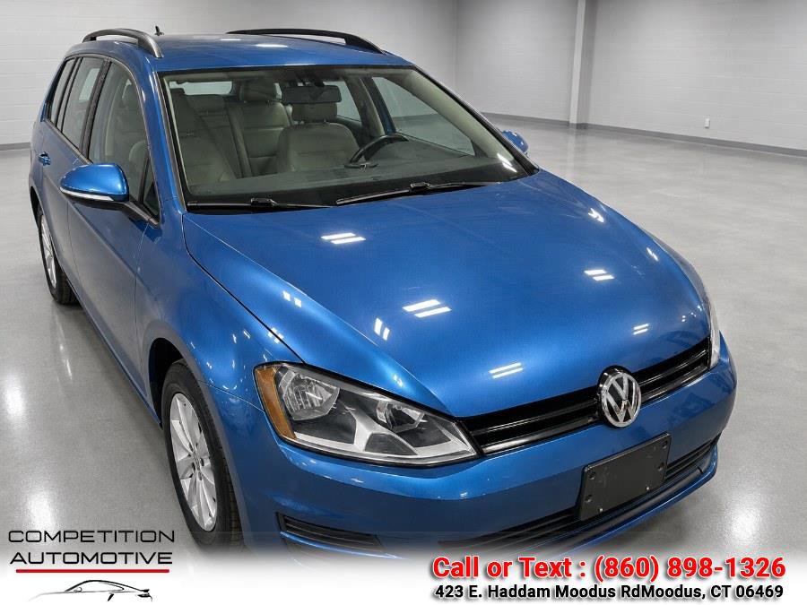 Used 2017 Volkswagen Golf S FWD image 4