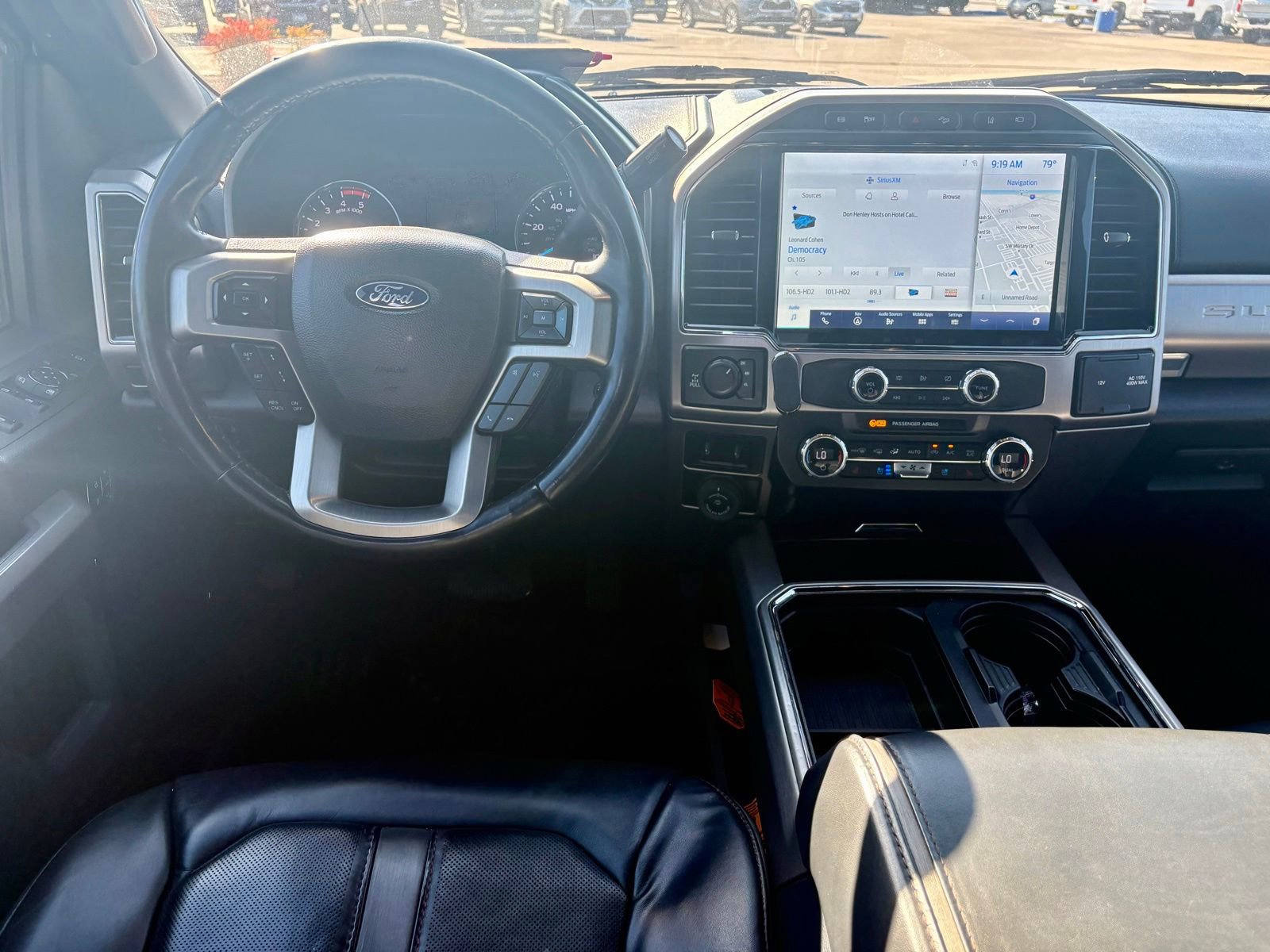 Used 2022 Ford F250 Platinum w/ FX4 Off-Road Package AWD/4WD image 14