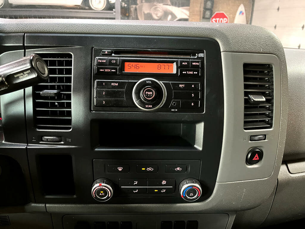 Used 2012 Nissan NV 3500 S RWD image 16
