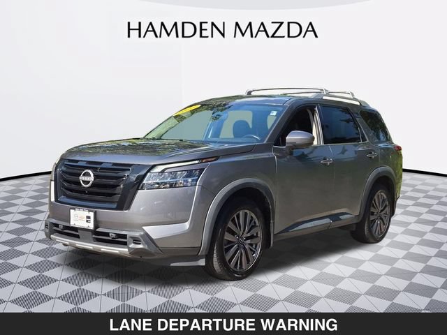 Used 2023 Nissan Pathfinder SL w/ SL Premium Package AWD/4WD image 8