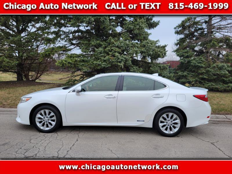 Used 2015 Lexus ES 300h w/ Navigation System Package image 1