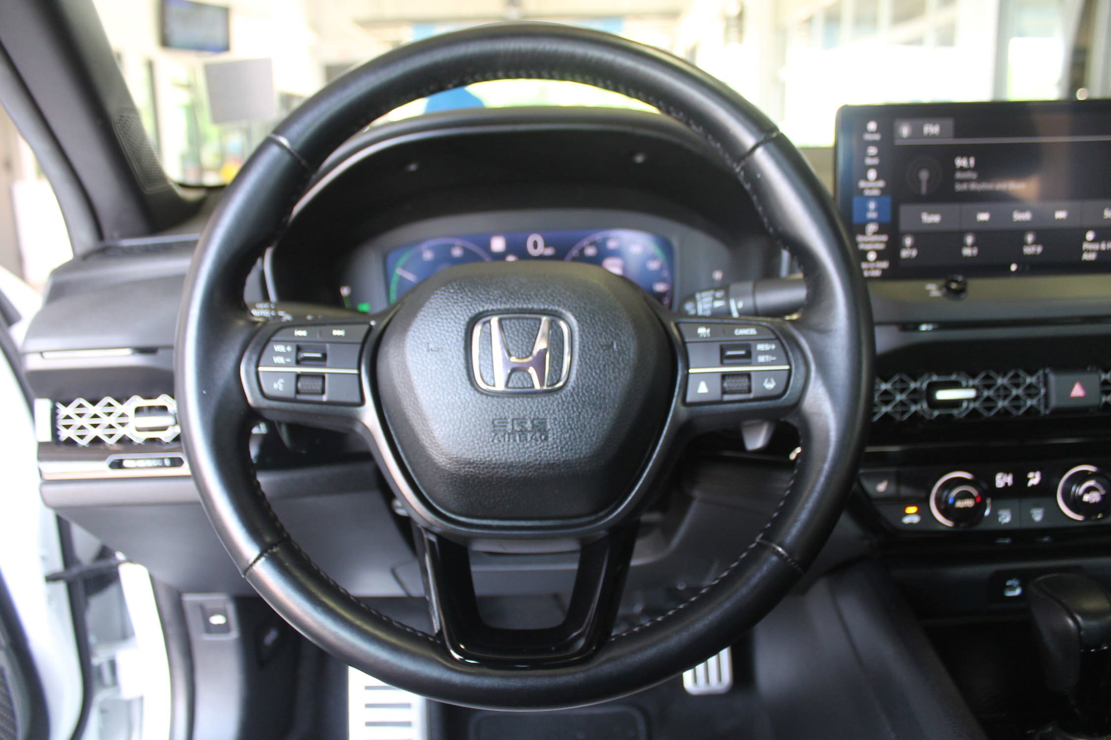 Used 2024 Honda Accord Sport image 14