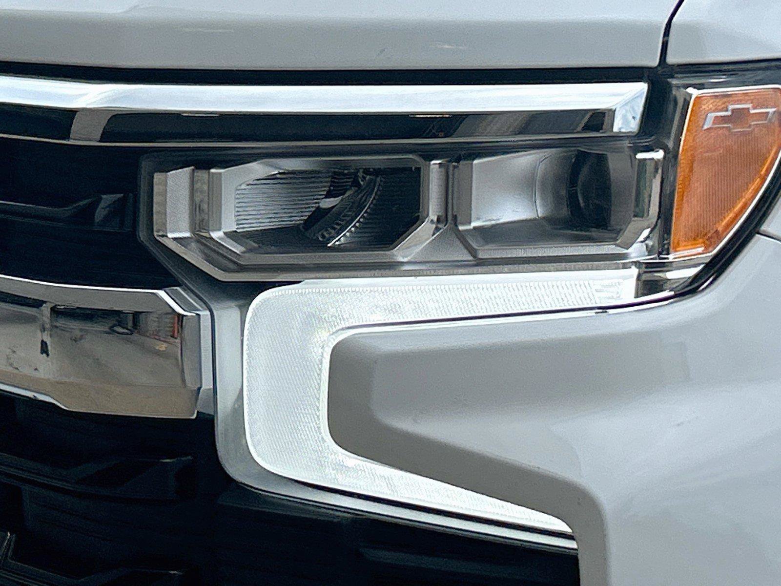 Used 2025 Chevrolet Silverado 1500 LT AWD/4WD image 10