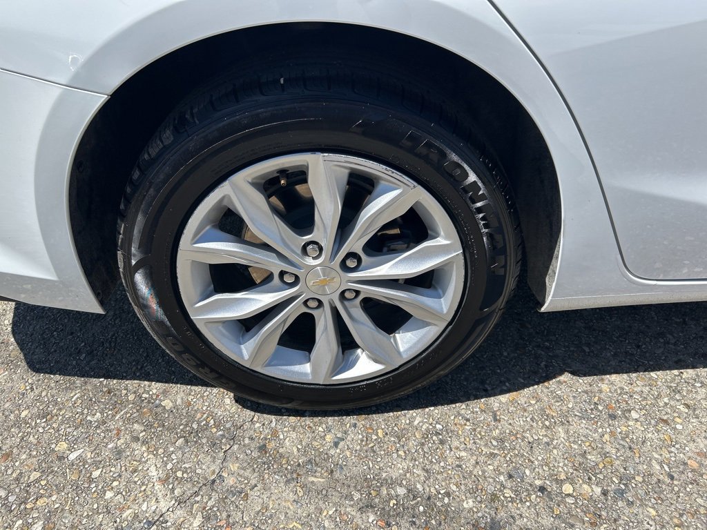 Used 2022 Chevrolet Malibu LT image 22