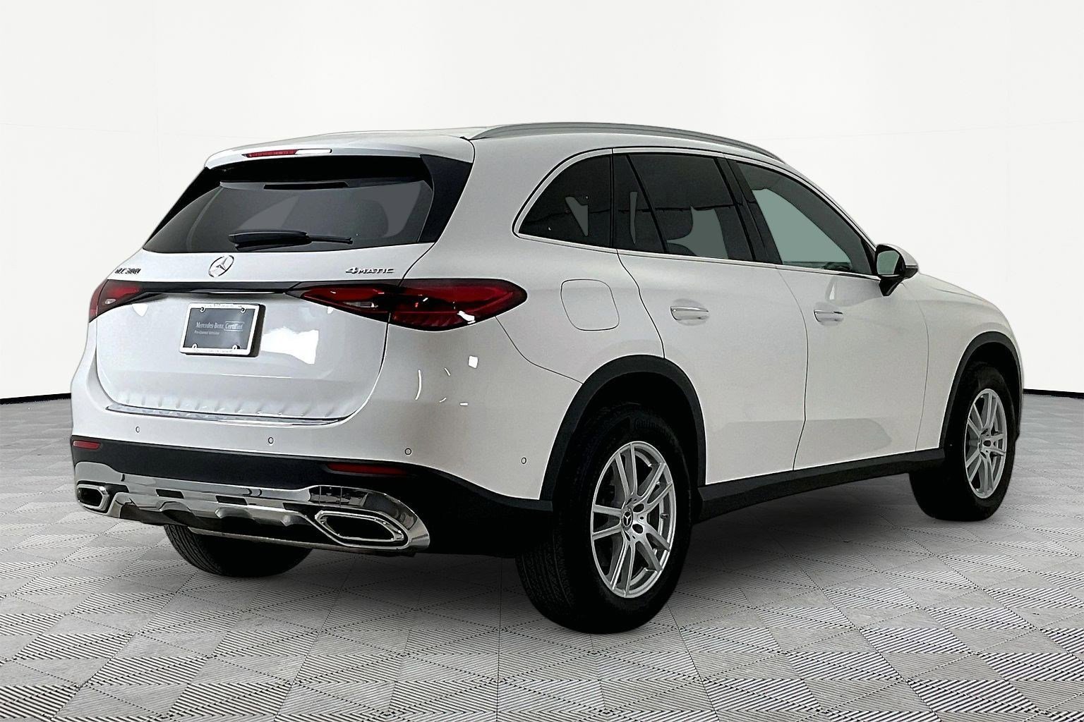 Certified 2023 Mercedes-Benz GLC 300 4MATIC image 6