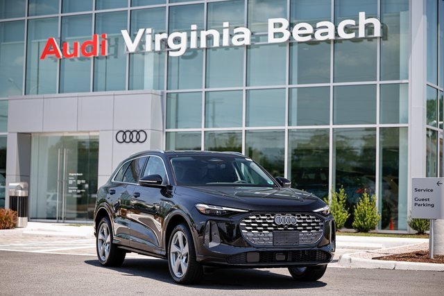 New 2025 Audi Q5 Premium Plus